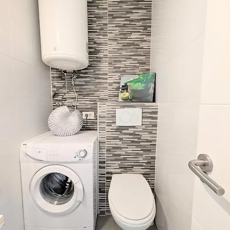 Апартаменты Sun Relax Urbania Адехе