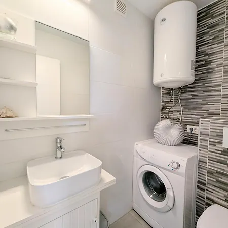 Апартаменты Sun Relax Urbania Адехе