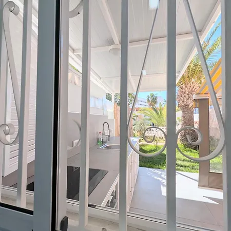 Sun Relax Urbania Апартаменты Адехе